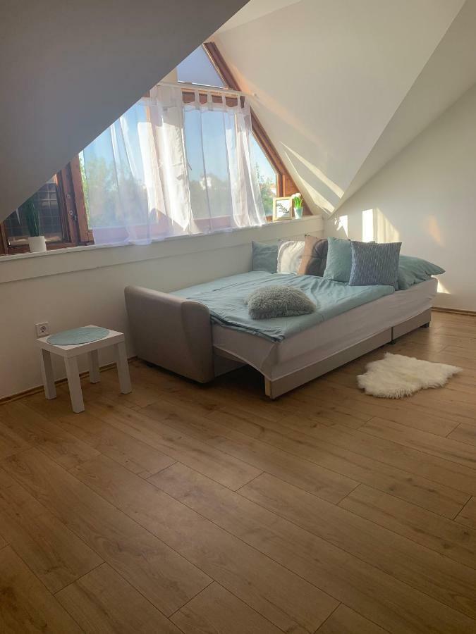 Gem In Gyor - Free Parking Apartment Bagian luar foto